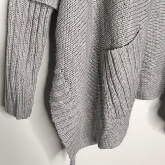 Alga Womens S/M Gray Knit Poncho Sweater Oversized Pockets Boho Boxy Open Sides - Picture 9 of 14
